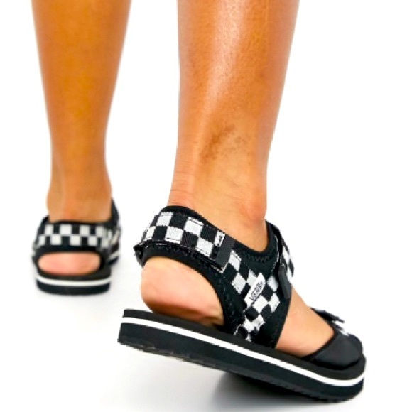 VANS Tri-Lock Check Print Sandals - Picture 9 of 12